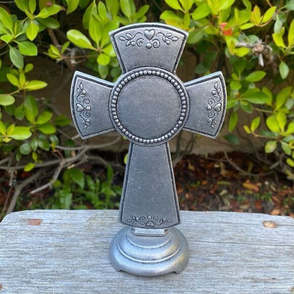 Carlson Praying Child Silver Cross "God Bless This Little One" - Picture 2 of 3